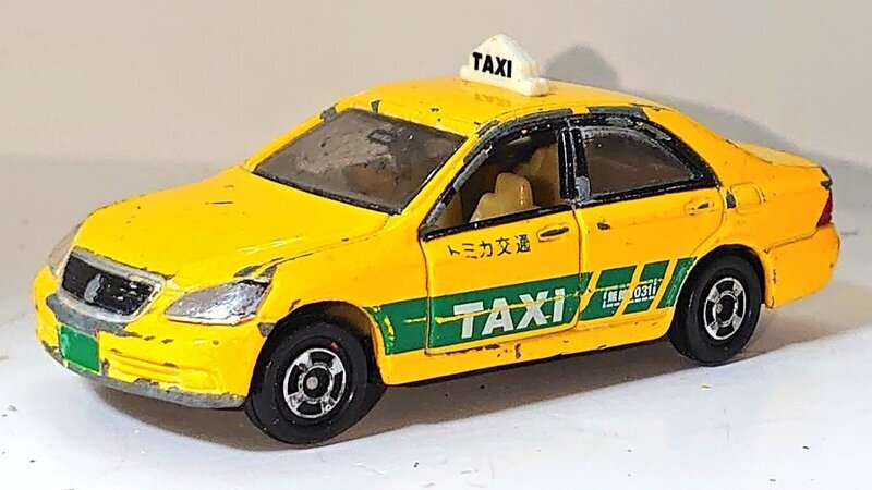 トミカ トヨタ クラウン タクシー