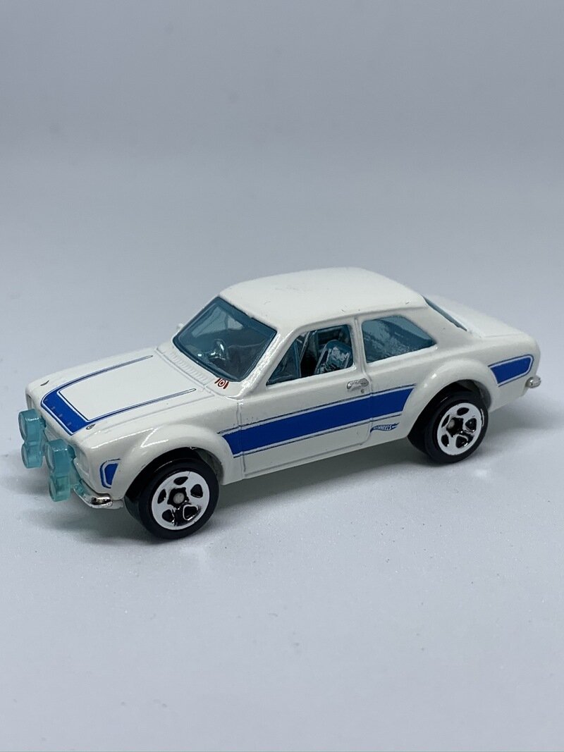 hotwheels '70 ford escort rs1600　5