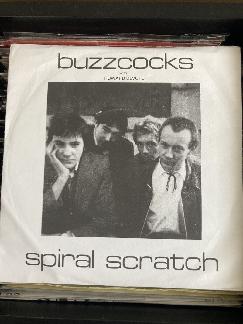 BUZZCOCKS / SPIRAL SCRATCH