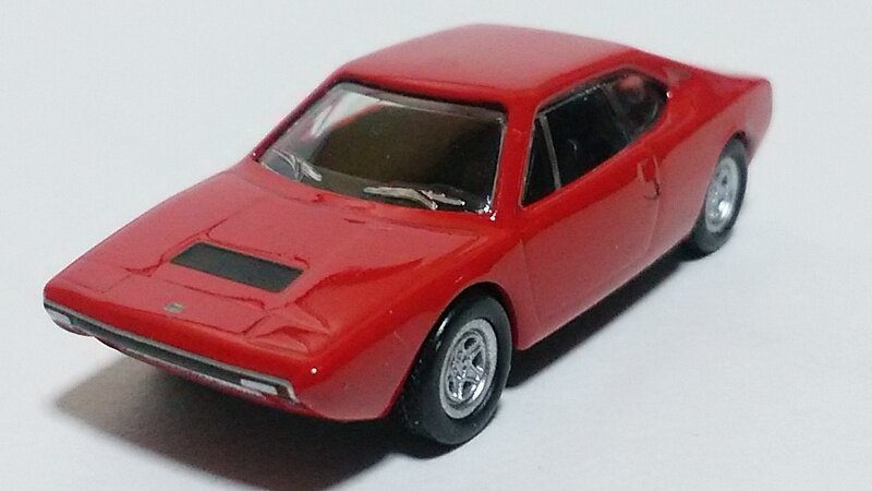 1/100  Ferrari Dino 308 GT4  レッド