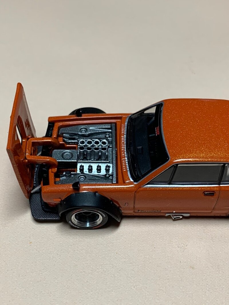 POP RACE 1/64 V8 Drift (HAKOSUKA)