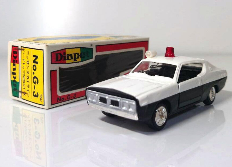 ダイヤペットミニカー　日産スカイライン・ケンメリパトカー　加工品