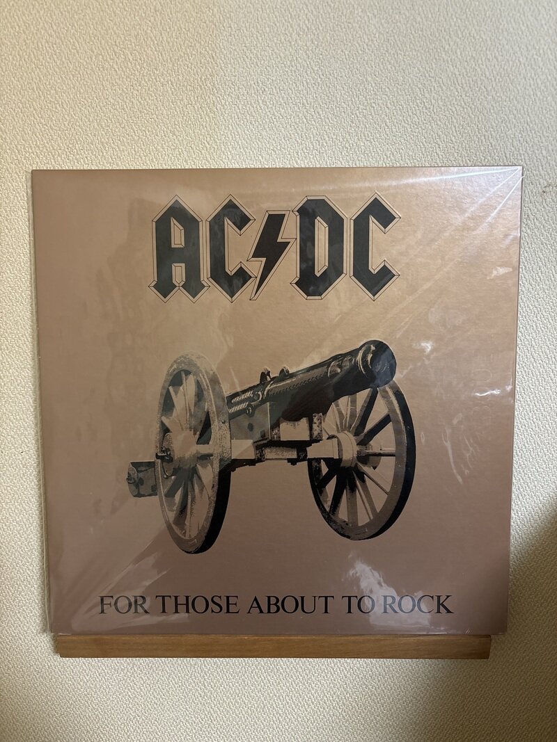AC/DC/For Those About To Rock (We Salute You)