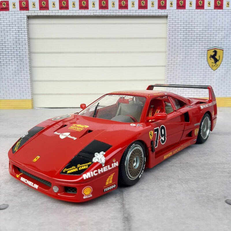 Ferrari F40 Team Kroymans Limited Edition 255/500（1987）Cavallo Scrimante/Burago