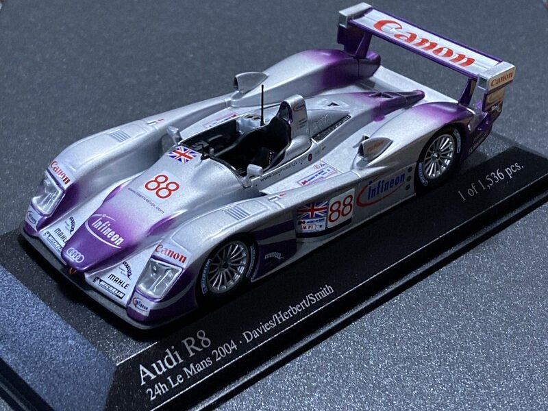 1/43 MINICHAMPS Audi R8 24th Le Mans 2004