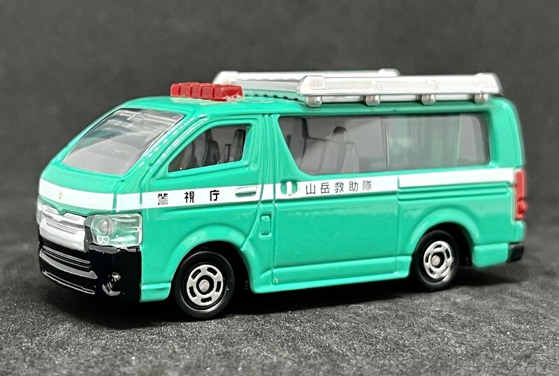 トミカ８９-８　山岳救助車