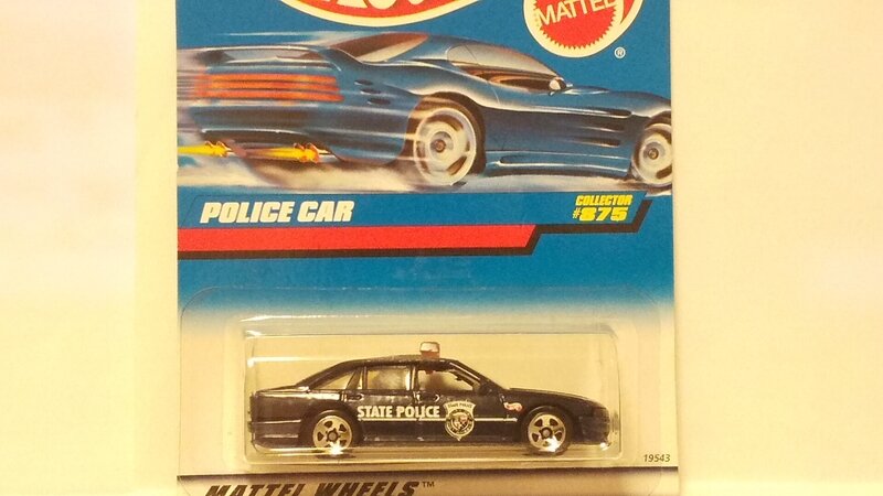 HOTHWEELS HOLDEN COMMODORE POLICE CAR