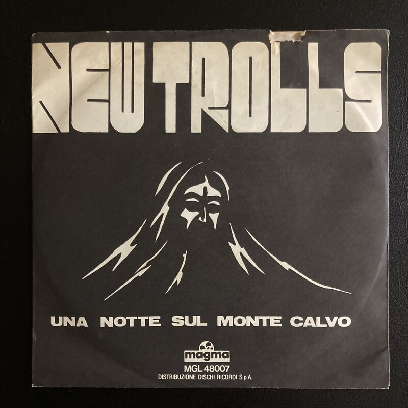 【New Trolls – Una Notte Sul Monte Calvo】