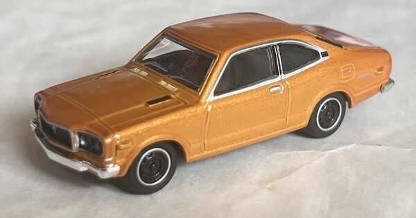 コナミ　絶版名車コレクション第1弾　マツダサバンナGT (SA124A)1972