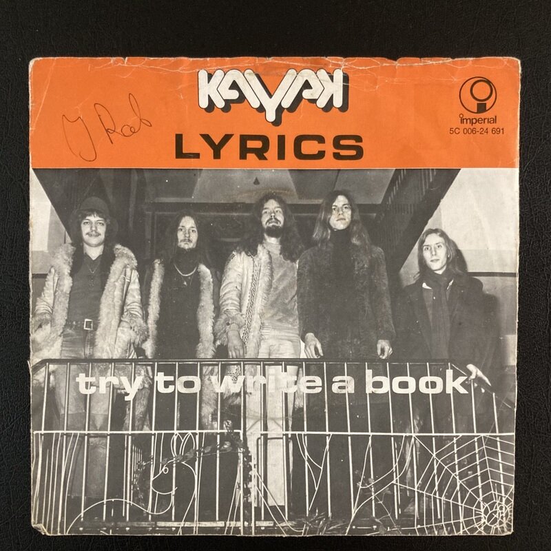 【Kayak – Lyrics】