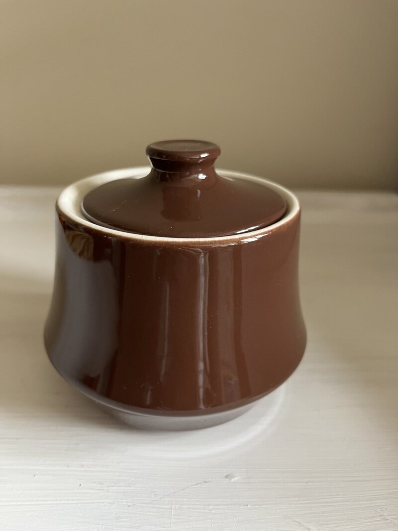 Crown Lynn brown sugar pot