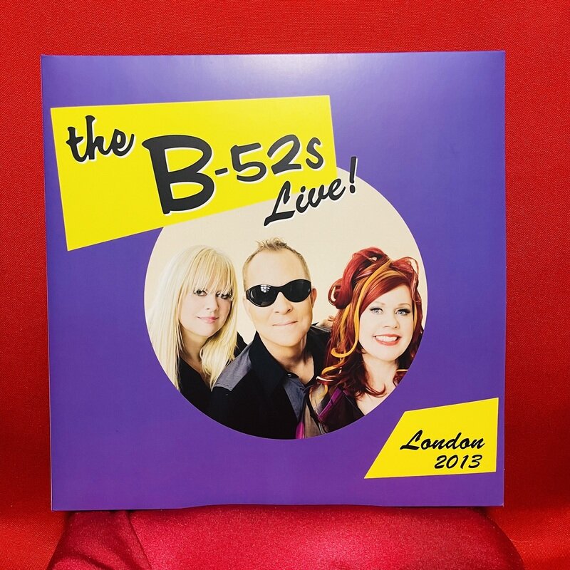 the B-52’s “Live in London 2013“