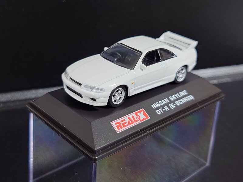 REAL-X 日産GT-R(R33)ホワイト