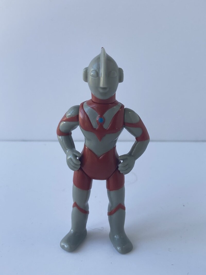 ウルトラマン