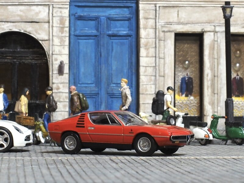 Alfa Romeo Montreal RED