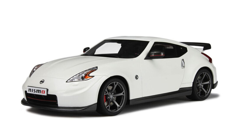 GT spirit Nissan 370Z Nismo ホワイト