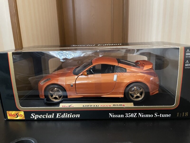 Maisto Nissan 350Z オレンジ