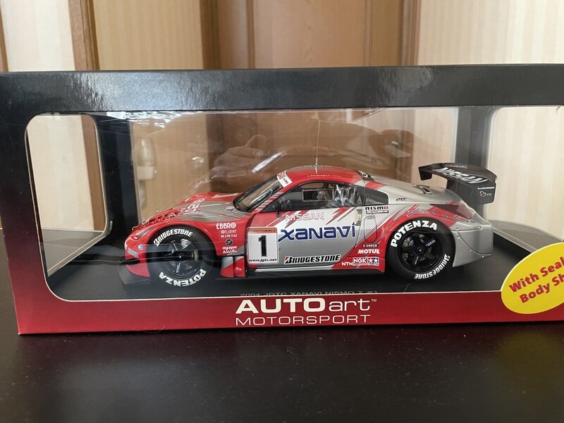 オートアートXanavi Nismo Z 2004