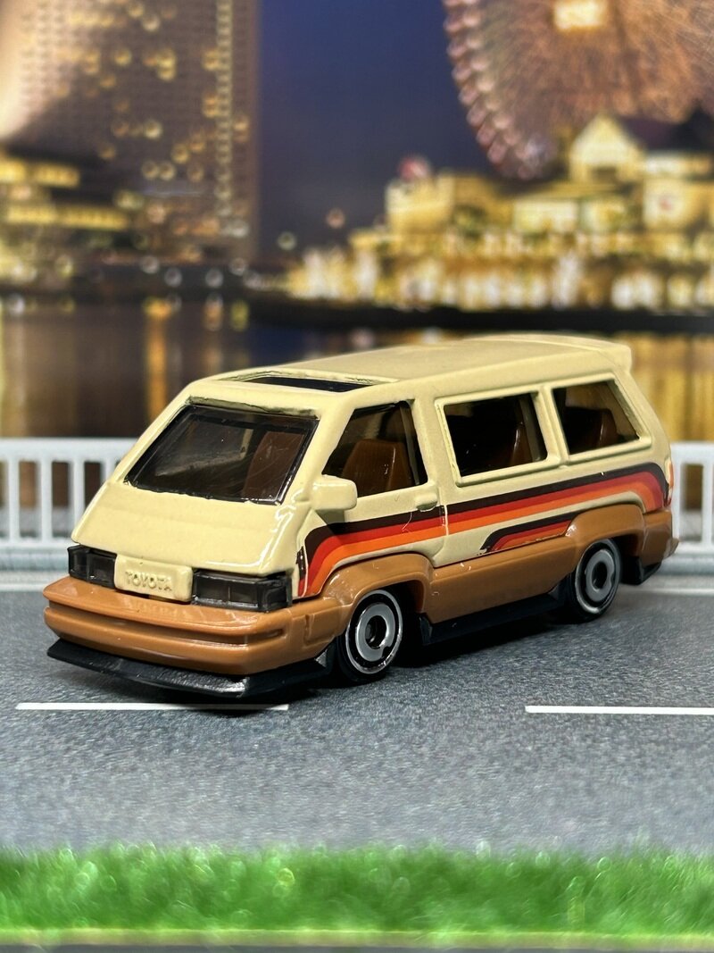 86 TOYOTA VAN