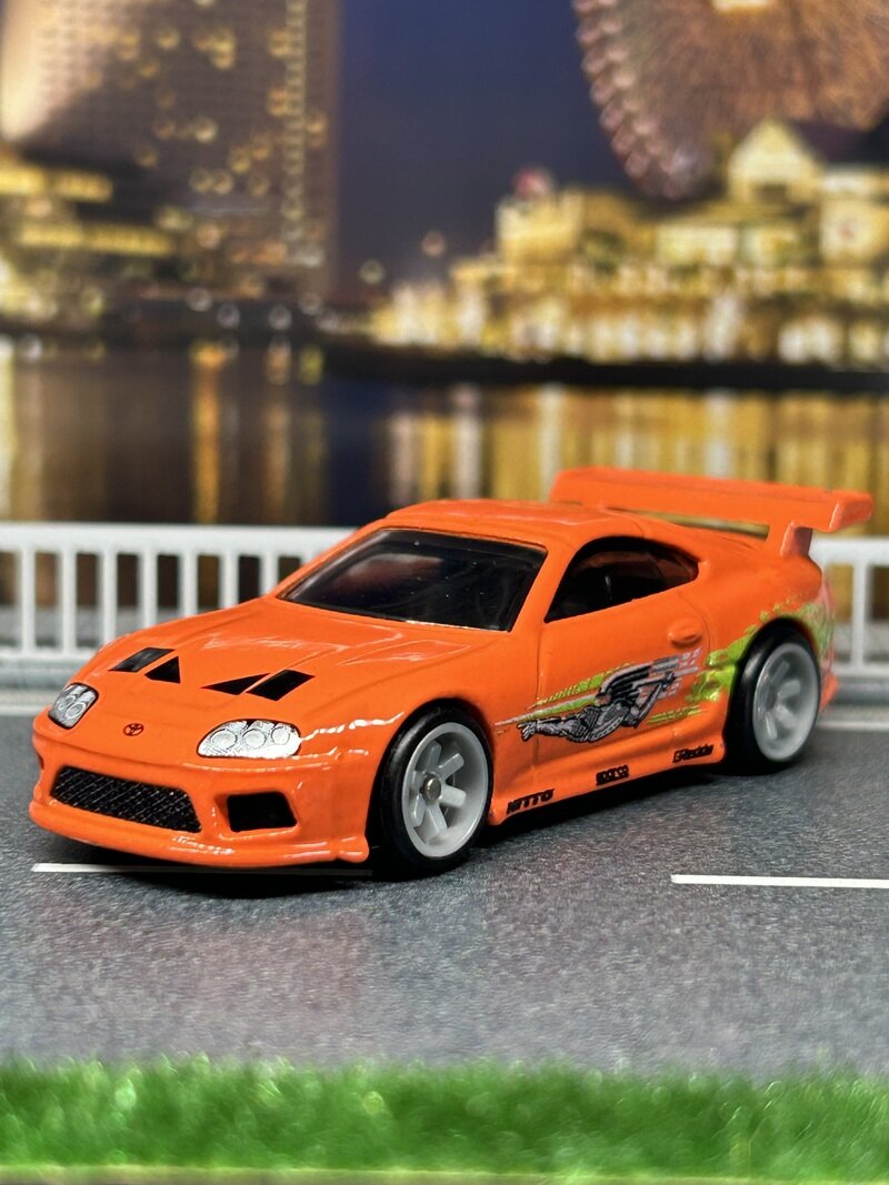 TOYOTA SUPRA