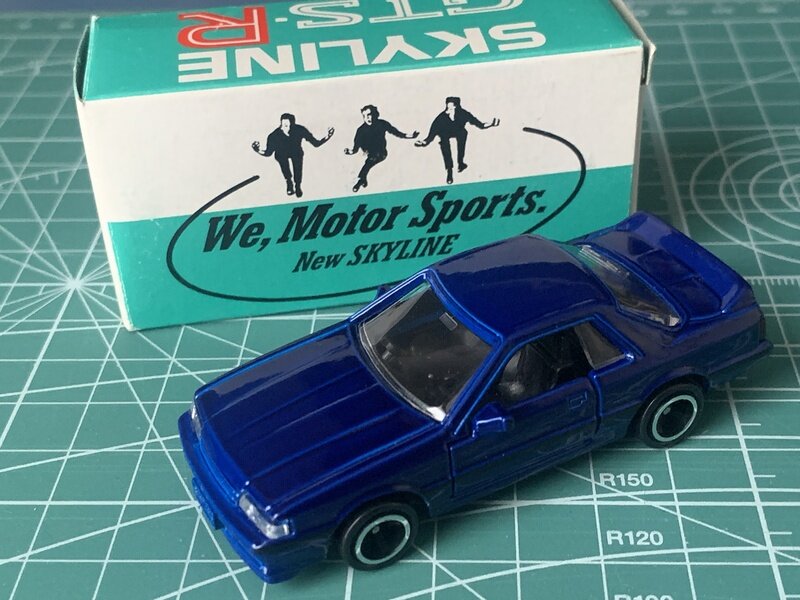 トミカ特注品　日産スカイラインGTS-R アイアイアド限定