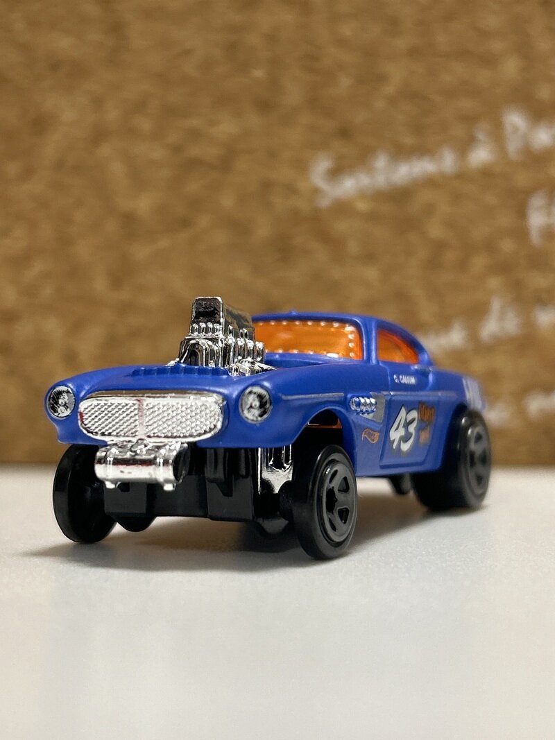 VOLVO P1800 GASSER