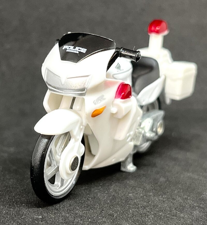 トミカ4-7 Honda VFR 白バイ