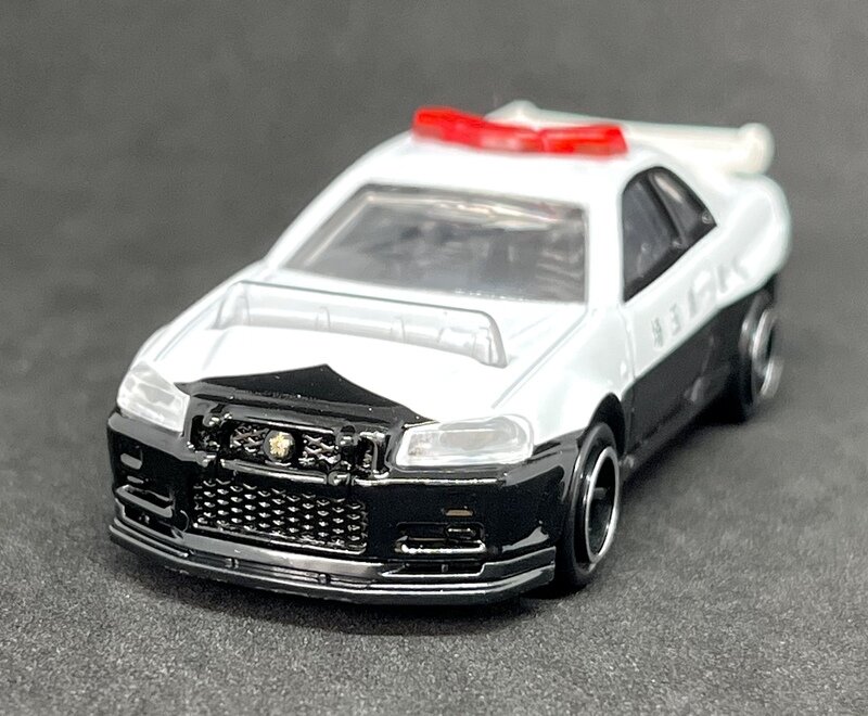 トミカ1-7 日産 スカイライン GT-R(BNR34) パトロールカー