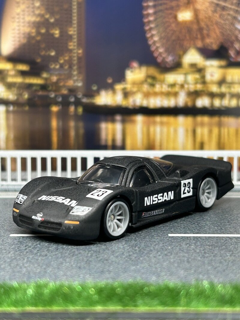 NISSAN R390 GT1