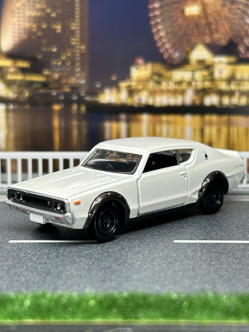 NISSAN SKYLINE 2000 GT-R(KPGC110)