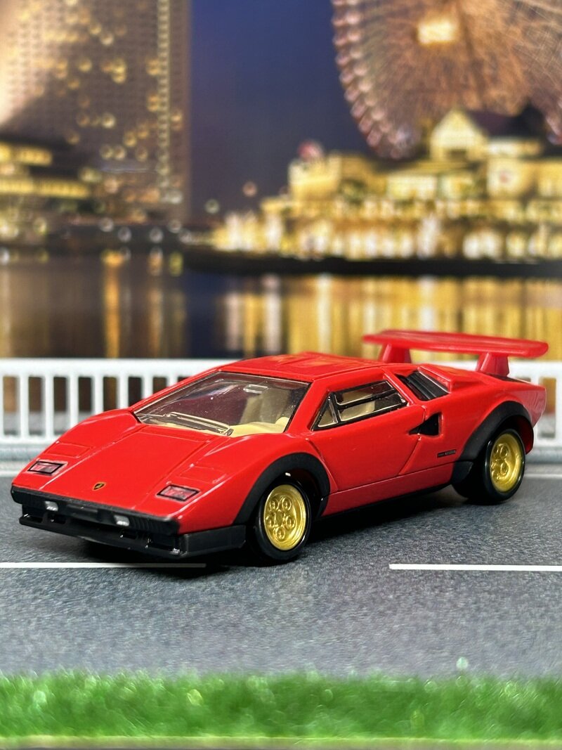 LAMBORGHINI COUNTACH LP500S