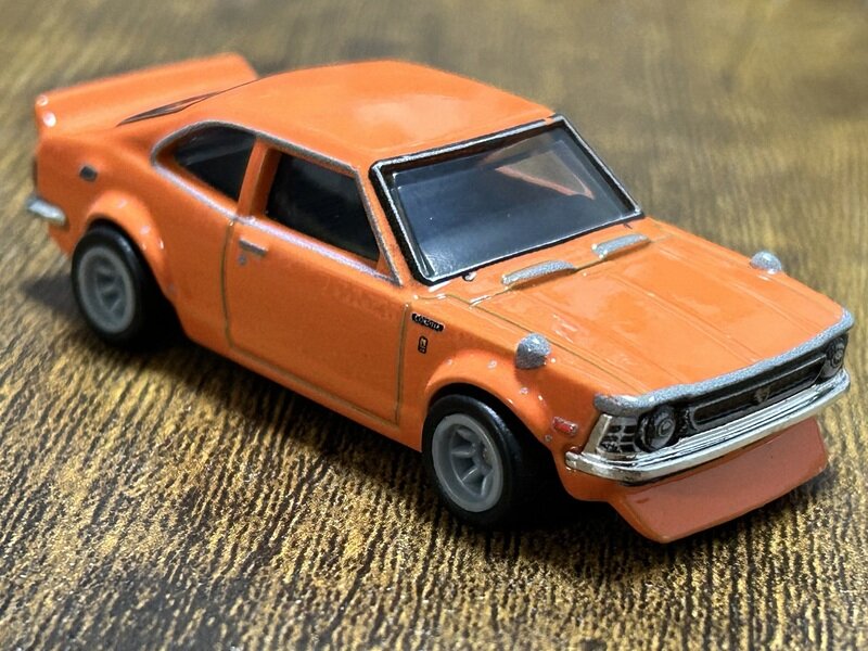 Hotwheels '72 トヨタ カローラレビン