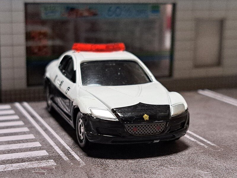 トミカ NO.44 マツダ・RX-8 パトロールカー