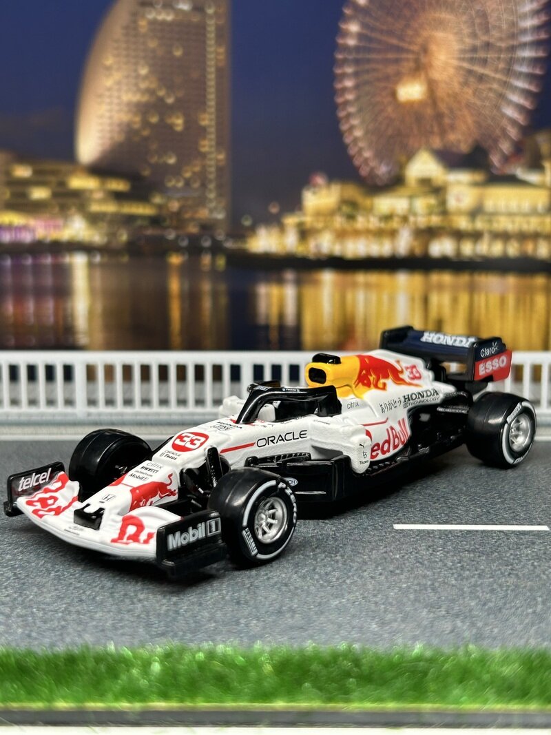 レッドブルレーシング ホンダ RB16B No.33 ありがとうカラー