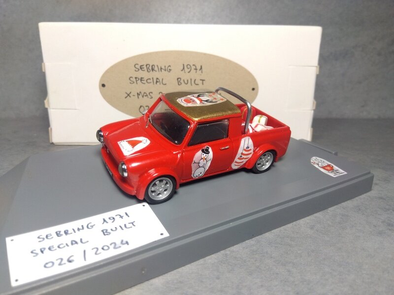 Mini Pick-up X-MAS Edition (Special built 026/2024)