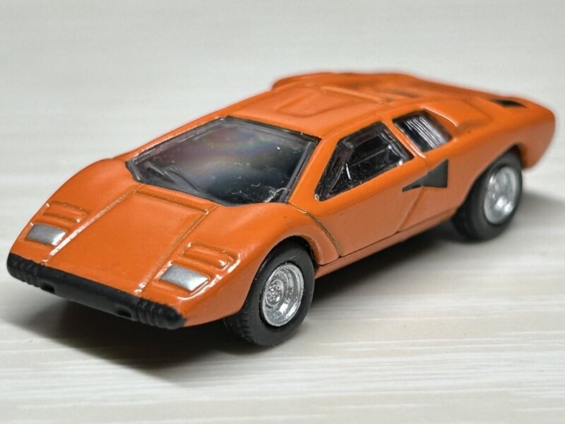 Lamborghini COUNTACH LP400 ②