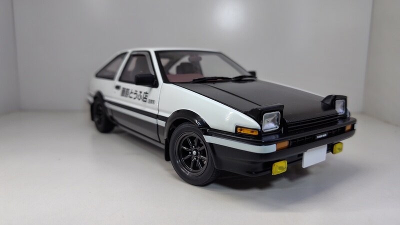 1/18 トレノ AE86 頭文字D プロジェクトD