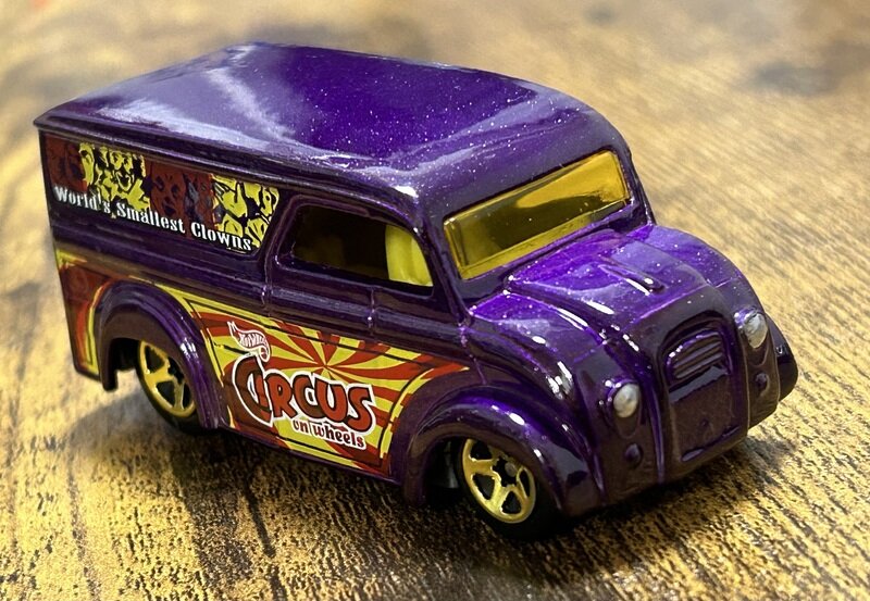 Hotwheels DAILY DELIVERY