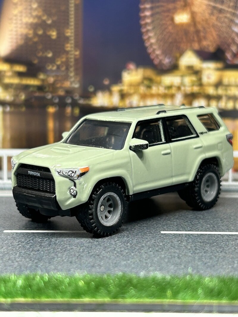 18 TOYOTA 4RUNNER