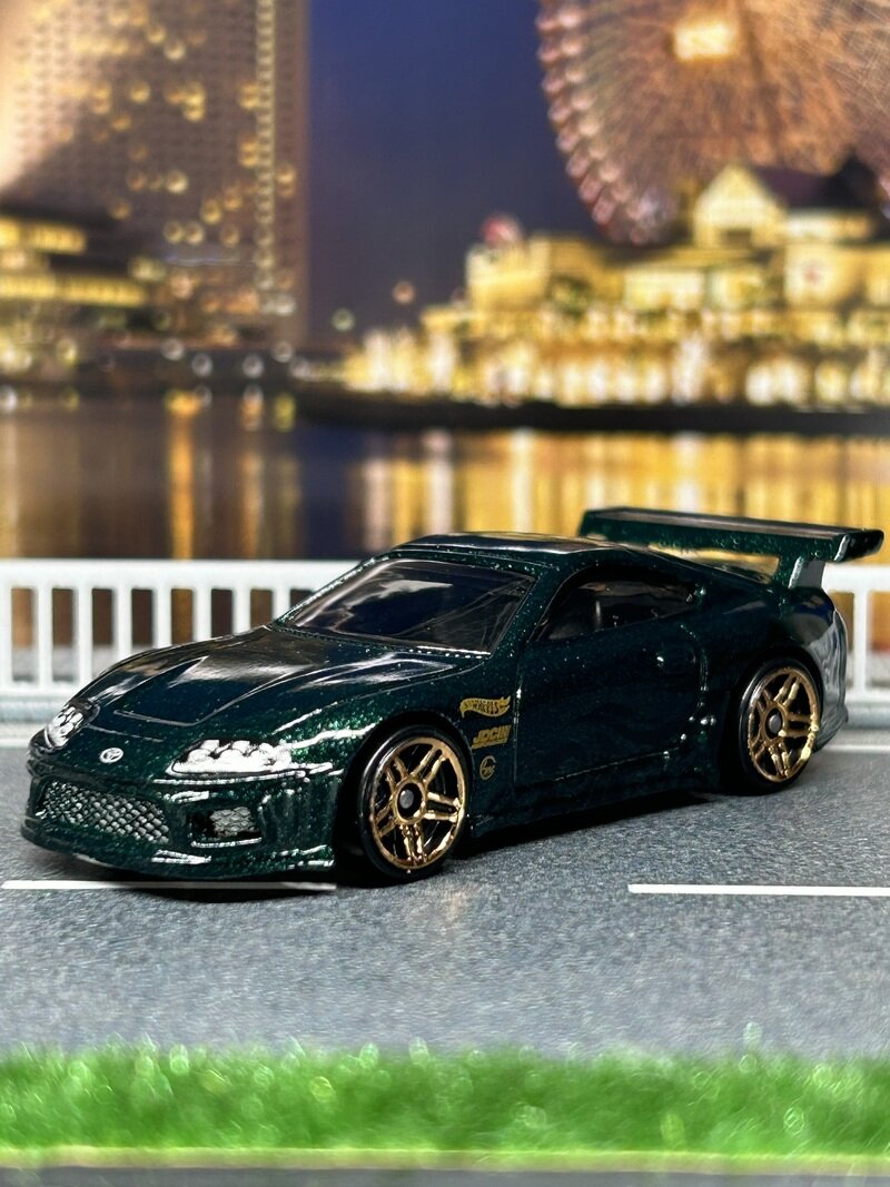 TOYOTA SUPRA