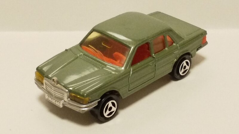 MAJORETTE MERCEDES 450 SE