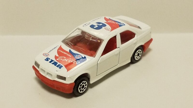 MAJORETTE BMW 325i