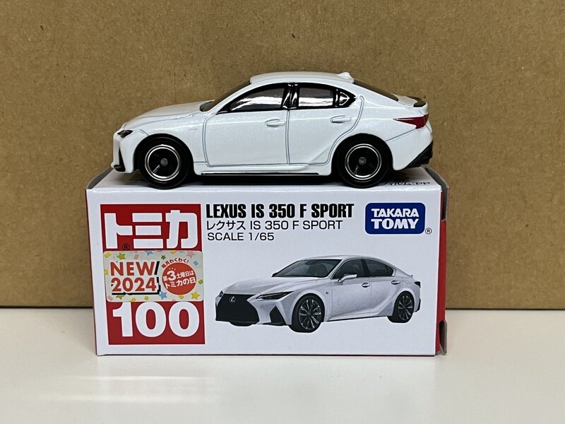 100-10　レクサスIS 350 F SPORT