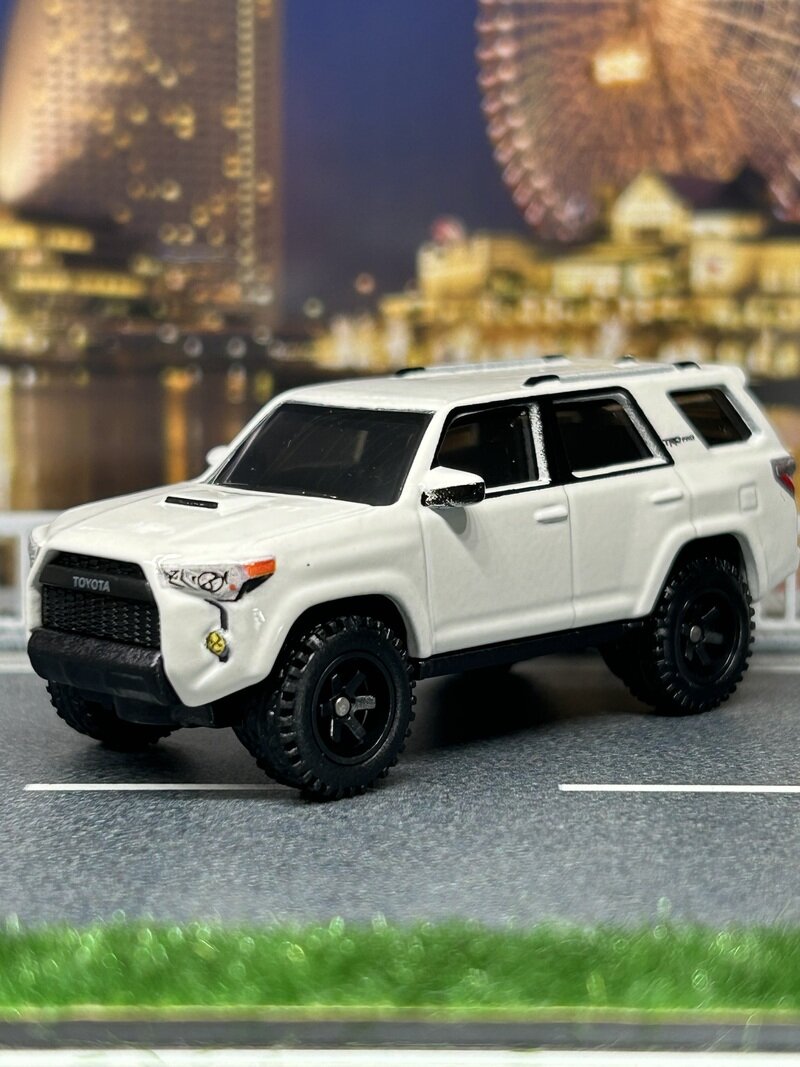 18 TOYOTA 4RUNNER