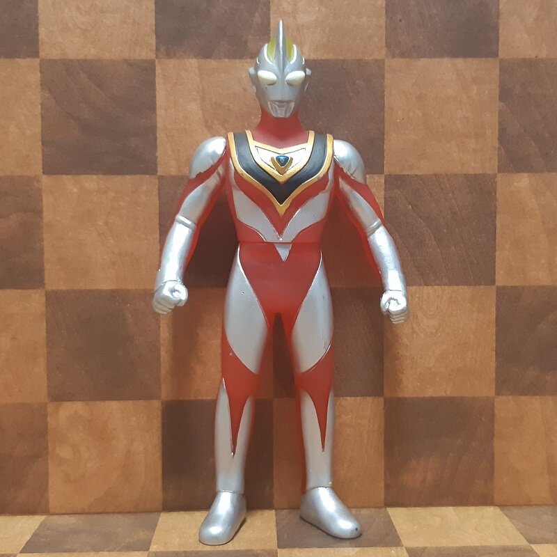 ウルトラマンガイア V2 (クリア)