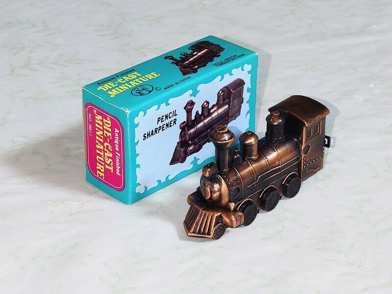 Antique Finished  DIE-CAST MINITURE  鉛筆削り 蒸気機関車