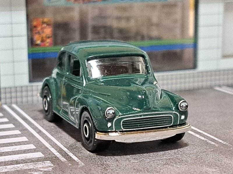 Matchbox Morris Minor Saloon