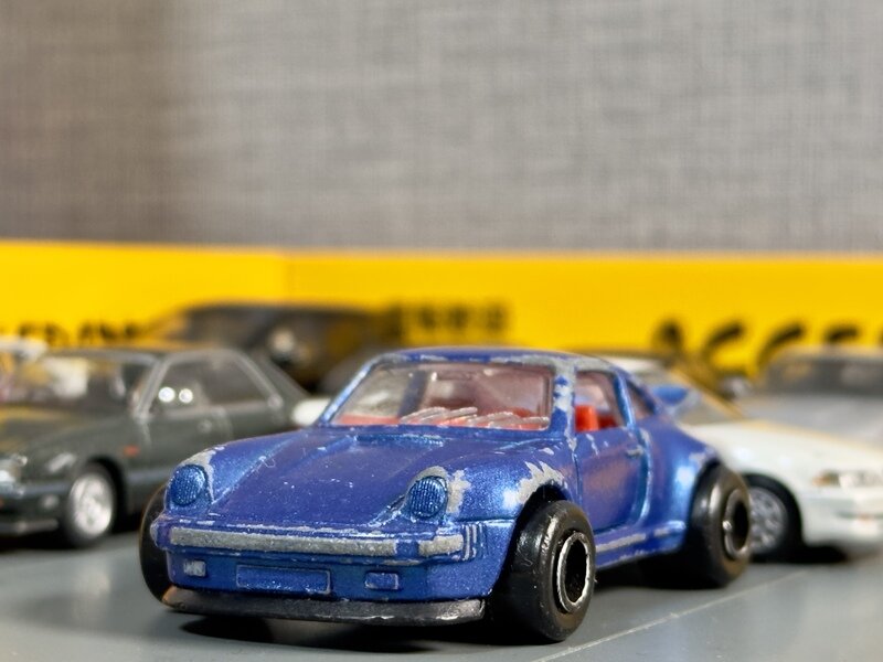 PORSCHE Turbo