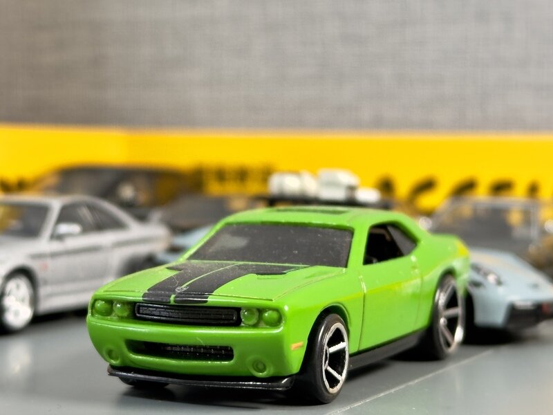 Dodge Challenger SRT8