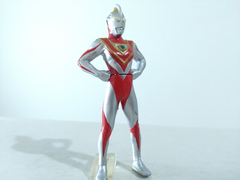 HGシリーズ ウルトラマン17 ウルトラマンガイア登場編 ウルトラマンガイア